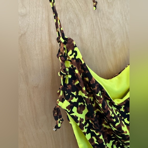 Bikini Labs Stylish Multicolor Women's Monokini Swimwear - Picture 7 of 15